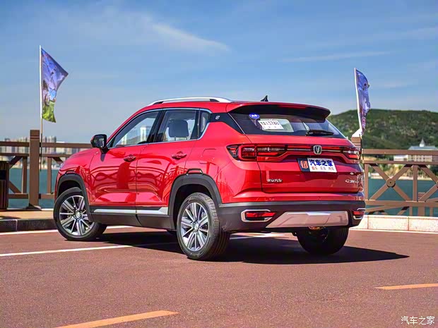 長(zhǎng)安汽車(chē) 長(zhǎng)安CS35 2018款 PLUS 基本型