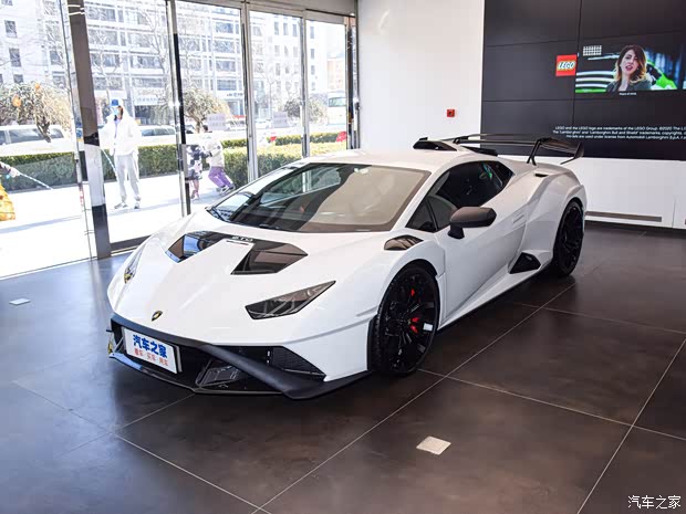 蘭博基尼 Huracán 2021款 Huracán STO
