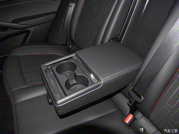 長(zhǎng)安福特 蒙迪歐 2023款 1.5T 高配版