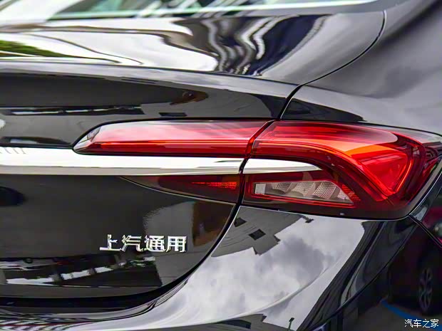 上汽通用别克 君越 2021款 552T 豪华型