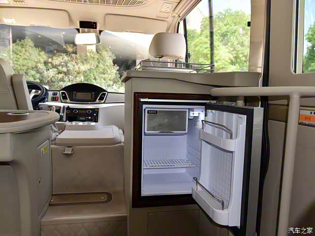 宇通客車 宇通T7 2022款 3.5T汽油定制星宇版35LGTDI