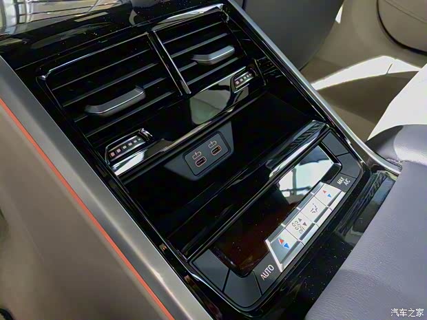 寶馬(進(jìn)口) 寶馬8系 2019款  M850i xDrive Gran Coupe