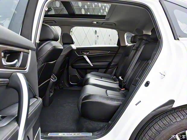 广汽本田 冠道 2020款 370TURBO 四驱尊享版 双色