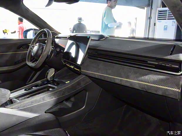 领克 领克03 2023款 03+ TCR Cyan 前驱版 领克 领克03 2023款 03+ TCR Cyan 前驱版