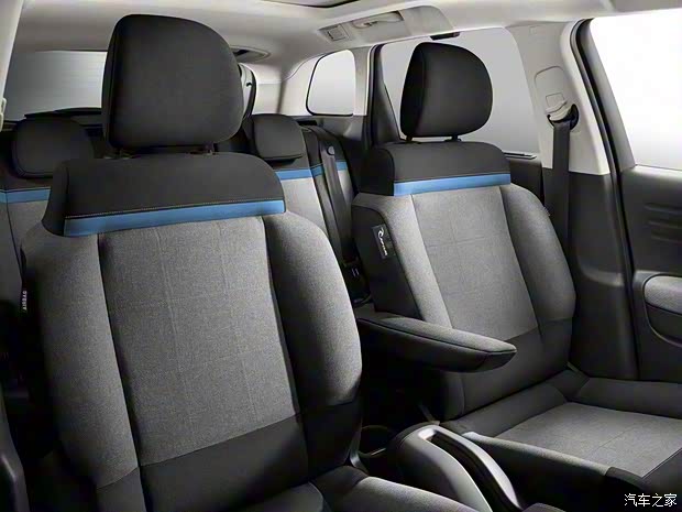 雪铁龙(进口) 雪铁龙C3 AIRCROSS(海外) 2018款 Rip Curl