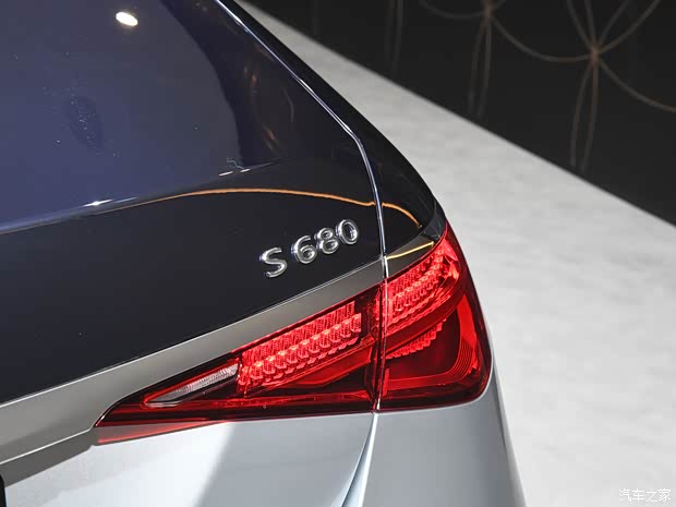 梅赛德斯-迈巴赫 迈巴赫S级 2021款 Edition 100