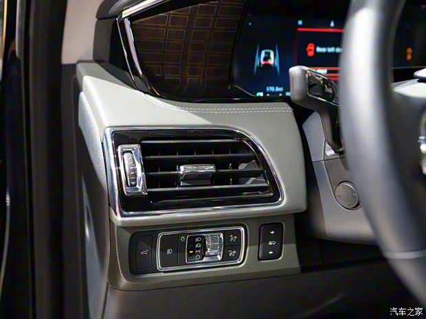 林肯(進(jìn)口) 領(lǐng)航員 2022款 基本型