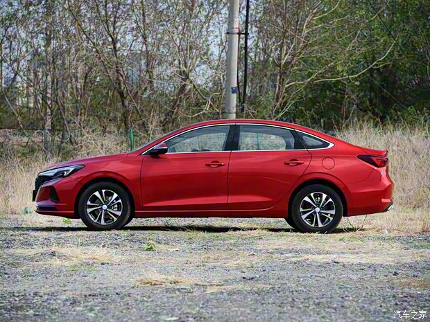 長(zhǎng)安汽車 逸動(dòng) 2020款 PLUS 藍(lán)鯨NE 1.4T GDI DCT尊貴型