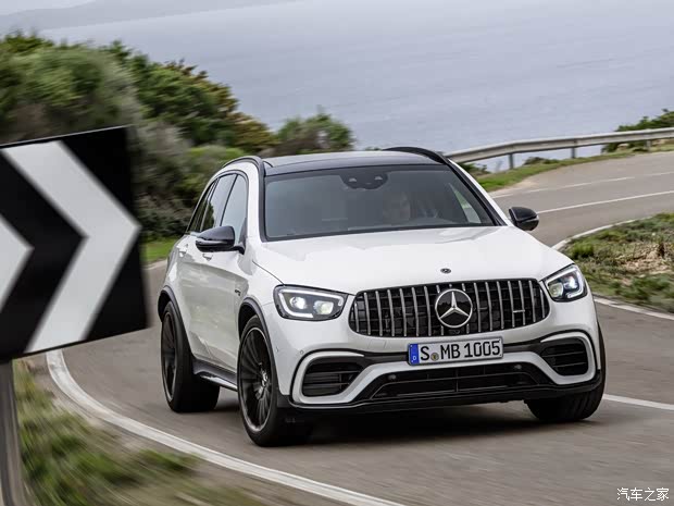 梅赛德斯-AMG 奔驰GLC AMG 2019款 AMG GLC 63 S 4MATIC+ 梅赛德斯-AMG 奔驰GLC AMG 2019款 AMG GLC 63 S 4MATIC+