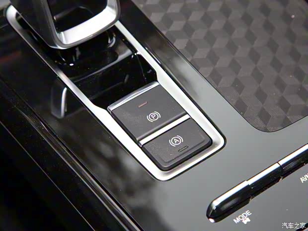 奇瑞汽车 瑞虎7 2022款 超能版 1.5T CVT超能英雄