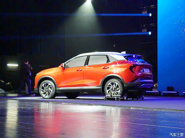 東南汽車 東南N7 2022款 基本型 東南汽車 東南N7 2022款 基本型