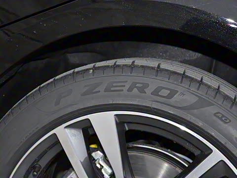 2022款 40 TFSI 豪华动感型 2022款 40 TFSI 豪华动感型