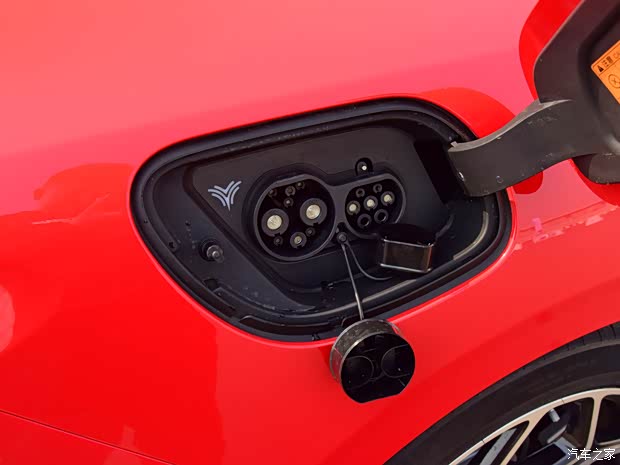 合众汽车 哪吒GT 2023款 660km 后驱基本型