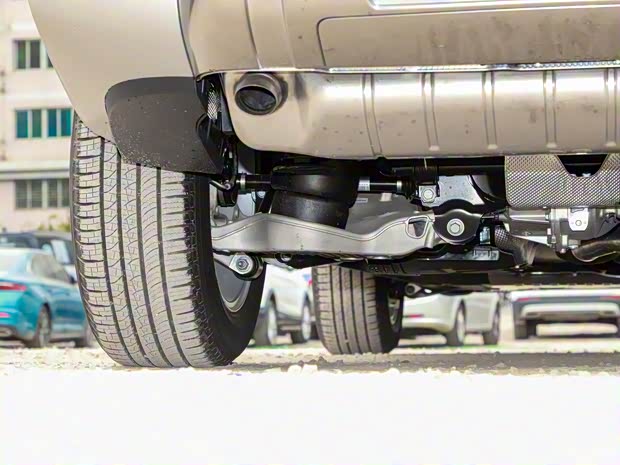 路虎(進(jìn)口) 路虎衛(wèi)士 2023款 130 3.0T P400 HSE