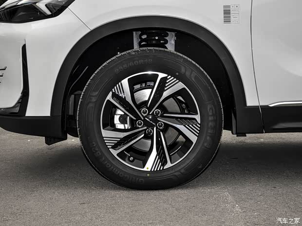 北京汽車 北京X7 2023款 1.5TD DCT優(yōu)享+版