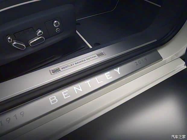 宾利 欧陆 2019款 GT Convertible Bavaria Edition 宾利 欧陆 2019款 GT Convertible Bavaria Edition