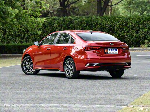 东风悦达起亚 起亚K3 2019款 1.4T DCT GT-Line智享运动版