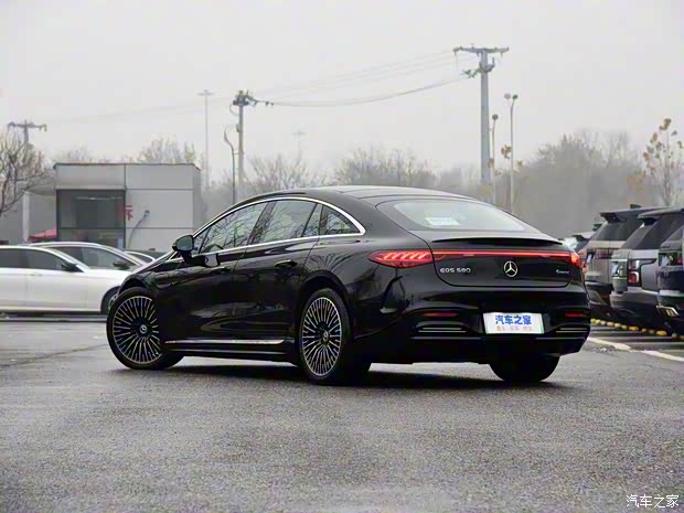 梅赛德斯-EQ 奔驰EQS 2022款 580 4MATIC 梅赛德斯-EQ 奔驰EQS 2022款 580 4MATIC