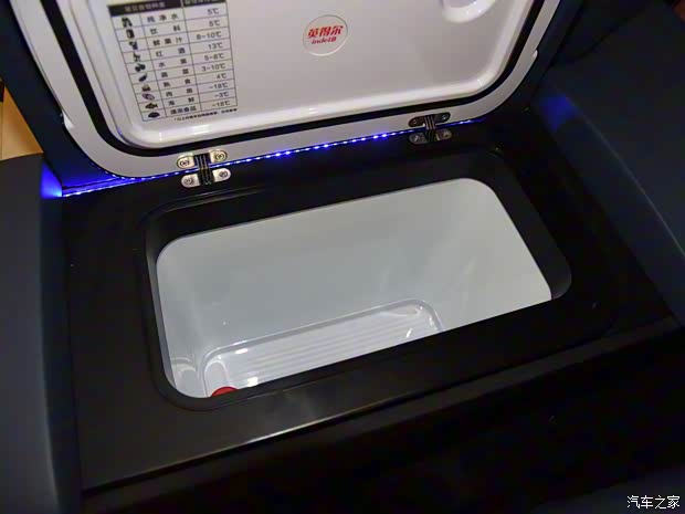 江鈴福特 途睿歐 2018款 2.0T 自動(dòng)行政版