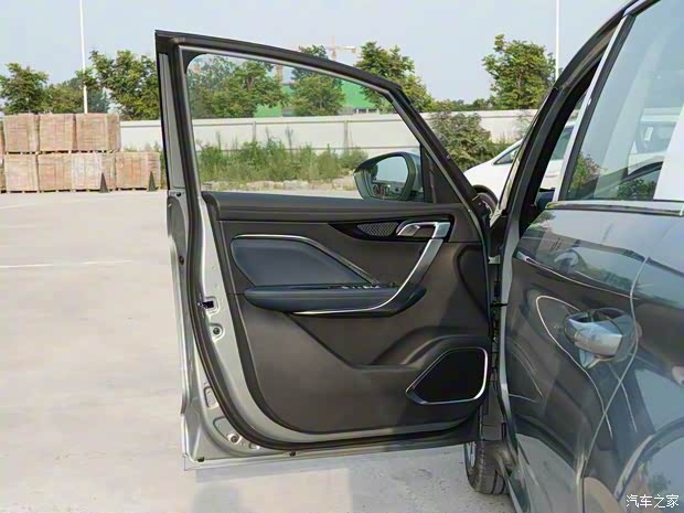 吉利汽車 嘉際 2023款 嘉際L 1.5TD DCT尊貴型