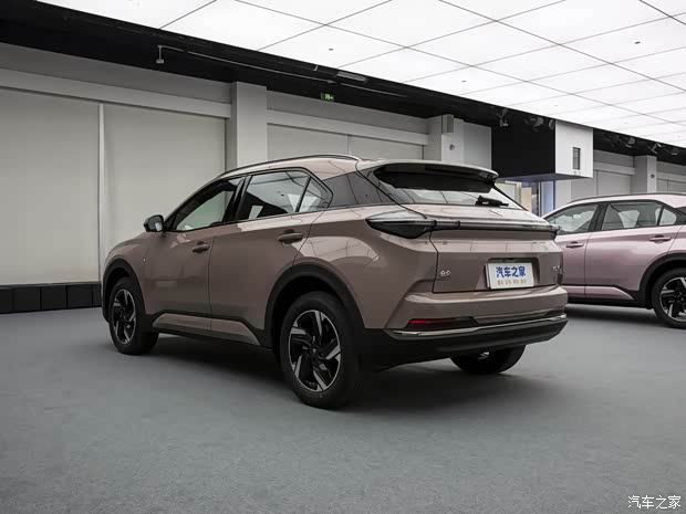 合眾汽車(chē) 哪吒X 2023款 基本型