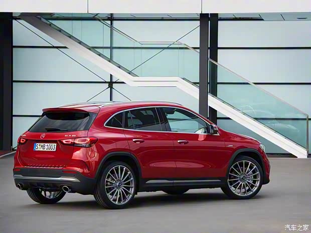 梅赛德斯-AMG 奔驰GLA AMG 2020款 AMG GLA 35