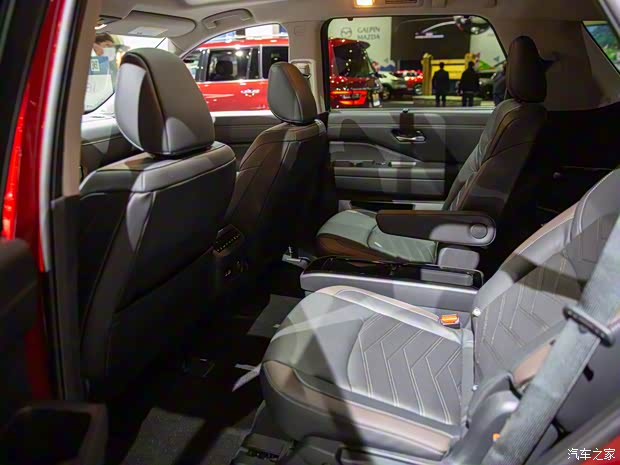 日產(chǎn)(進口) Pathfinder 2021款 3.5L Platinum 4WD 美國版 日產(chǎn)(進口) Pathfinder 2021款 3.5L Platinum 4WD 美國版