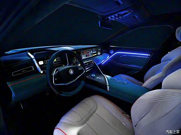 沙龍汽車 機甲龍 2022款 原型版