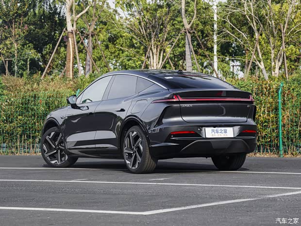 上汽集团 飞凡R7 2022款 基本型 上汽集团 飞凡R7 2022款 基本型