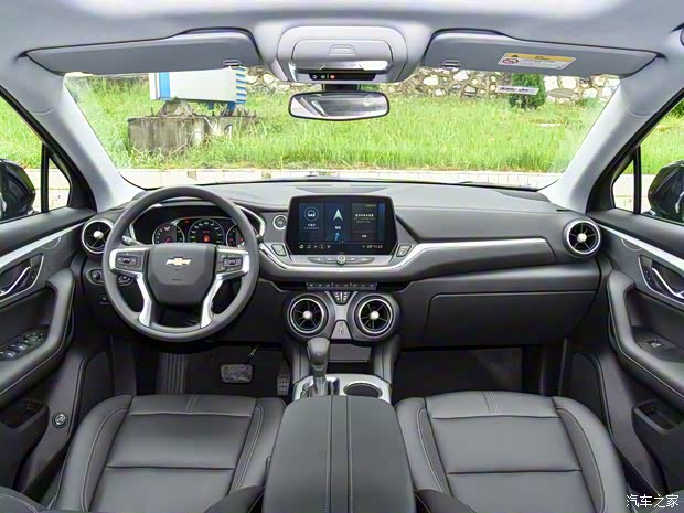 上汽通用雪佛兰 开拓者 2023款 轻混 650T 型版 上汽通用雪佛兰 开拓者 2023款 轻混 650T 型版