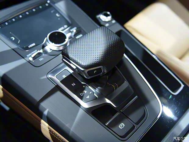 奥迪(进口) 奥迪Q5新能源(进口) 2019款 PHEV 基本型