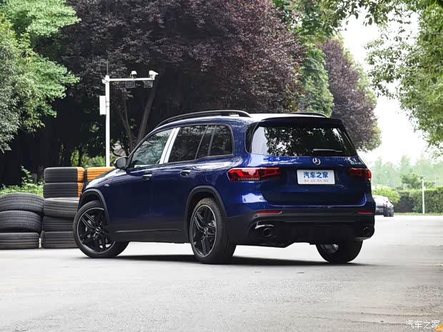 梅賽德斯-AMG 奔馳GLB AMG 2023款 AMG GLB 35 4MATIC