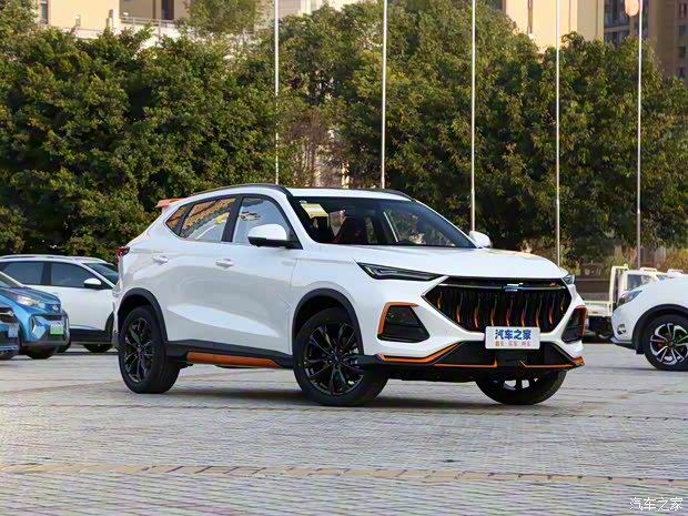 长安汽车 长安欧尚X5 2022款 1.5T DCT飓风音速版