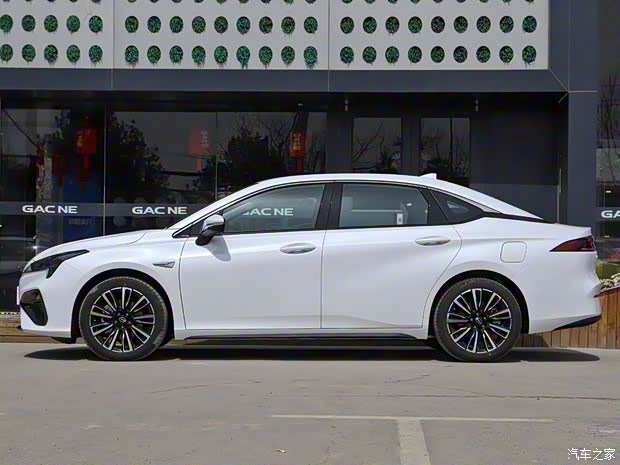 廣汽新能源 Aion S(埃安S) 2020款 魅 630 安全智駕版