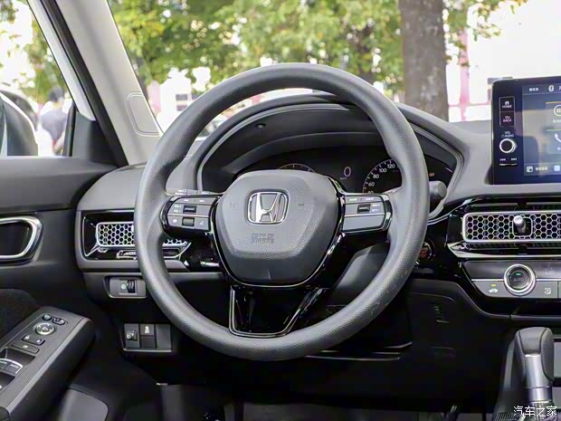 東風(fēng)本田 思域 2022款 240TURBO CVT 勁騁版