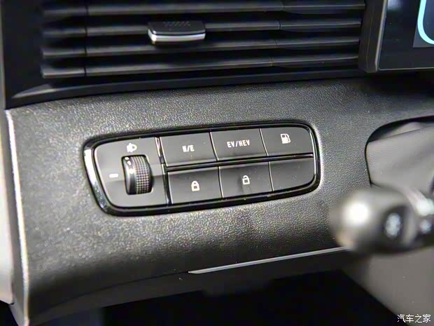 五菱新能源 菱勢(shì)黃金卡 2023款 基本型