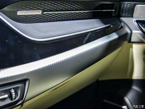 上汽奧迪 奧迪Q6 2022款 50 TFSI 基本型