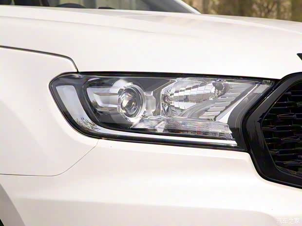 江铃福特 撼路者 2020款 运动版 2.3T 汽油自动四驱豪华版 7座 国VI