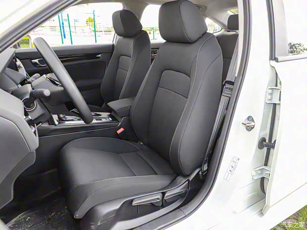 東風(fēng)本田 思域 2022款 240TURBO CVT 勁騁版