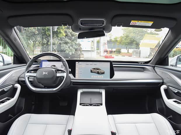 小鹏汽车 小鹏P7 2023款 P7i 702 Pro 小鹏汽车 小鹏P7 2023款 P7i 702 Pro