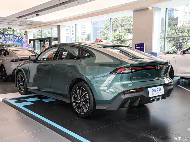 長(zhǎng)安啟源 長(zhǎng)安啟源A06 2023款 基本型