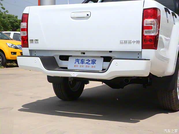 江西五十鈴 瑞邁 2023款 2.5T柴油兩驅(qū)長(zhǎng)軸高配版JE4D25Q6BL