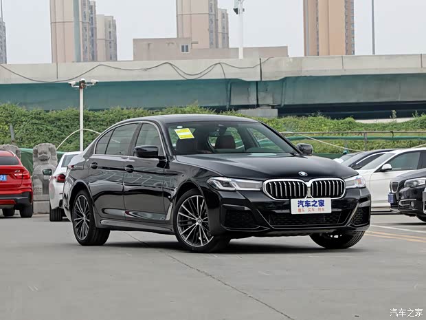 华晨宝马 宝马5系 2021款 530Li 领先型 M运动套装 华晨宝马 宝马5系 2021款 530Li 领先型 M运动套装