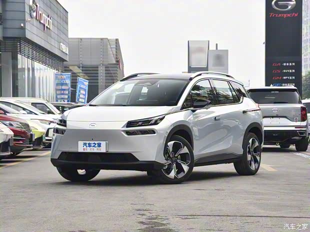 埃安 AION V 2023款 Plus 80 智領(lǐng)版 三元鋰