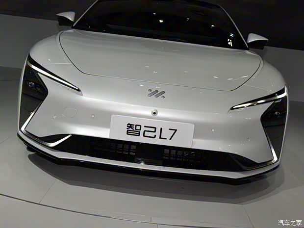 智己汽車 智己L7 2021款 天使輪版