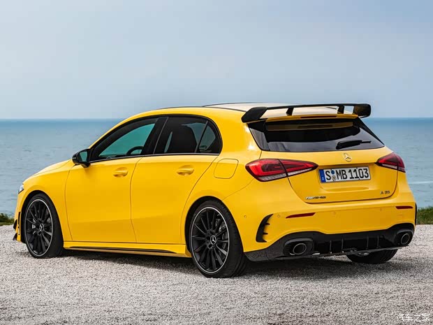 梅赛德斯-AMG 奔驰A级AMG 2019款 AMG A35 4MATIC 梅赛德斯-AMG 奔驰A级AMG 2019款 AMG A35 4MATIC