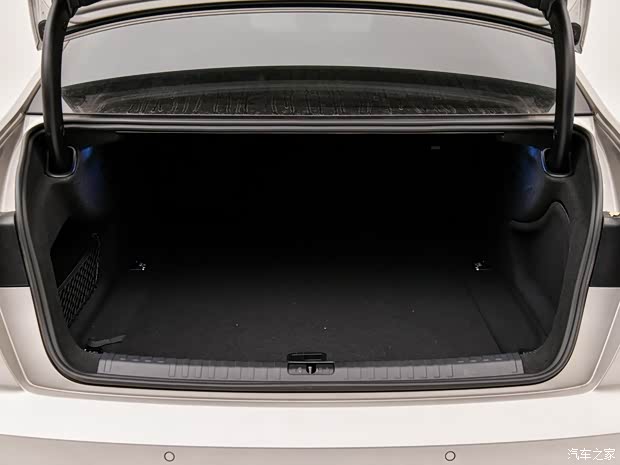 一汽-大众奥迪 奥迪A6L 2019款 55 TFSI quattro