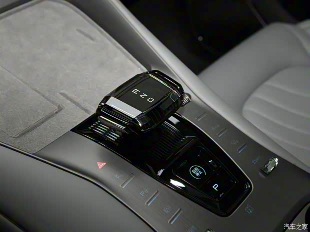 腾势汽车 腾势N7 2023款 高配基本型