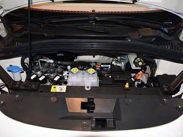 江淮汽车 钇为3 2023款 基本型 江淮汽车 钇为3 2023款 基本型