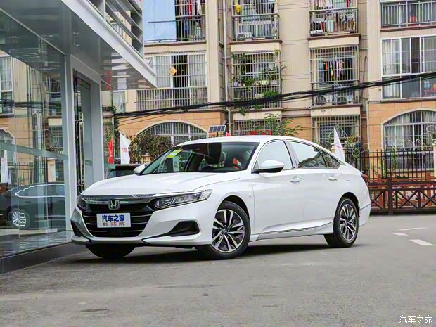 广汽本田 雅阁 2022款 锐·混动 2.0L 锐酷版 广汽本田 雅阁 2022款 锐·混动 2.0L 锐酷版